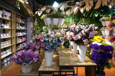 云南國色忝香 流星花園里尋芳，品味舌尖上的花饌